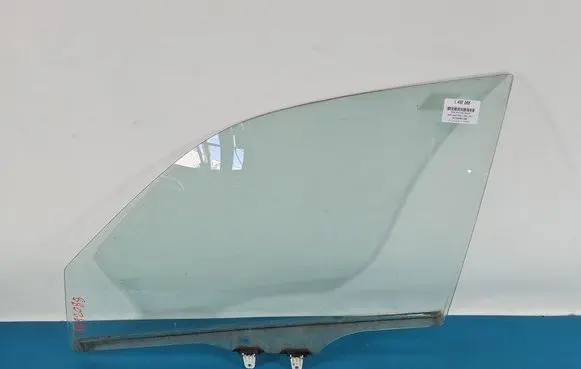 Suzuki Grand Vitara II Front door window glass four-door IMPRK1492088