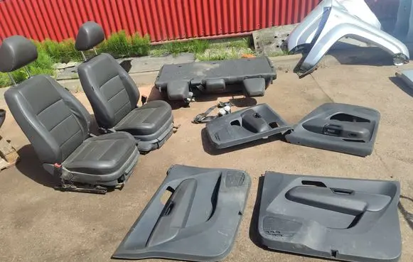 Volkswagen Amarok Seat set 