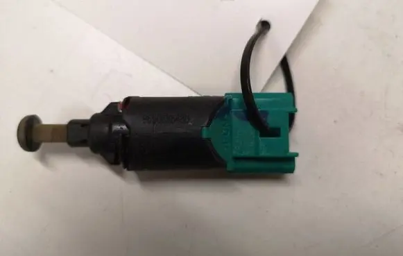 Citroen C4 I Brake pedal sensor switch 9650688480
