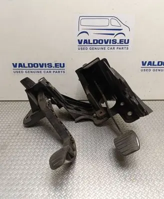 Renault Master III Brake pedal 465104099R 1226086