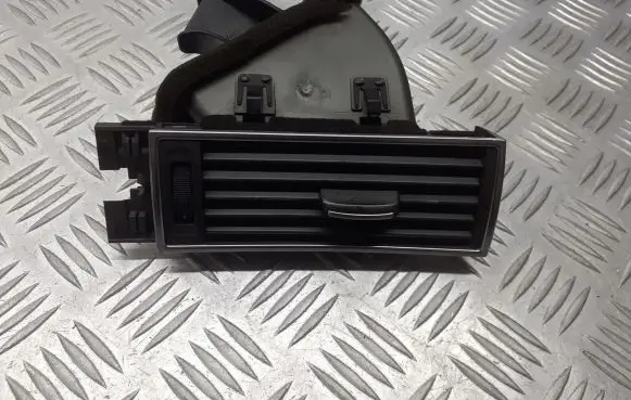 Audi A6 Allroad C6 Dashboard air vent grill cover trim 4F1820902