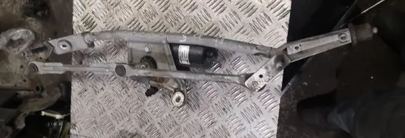 Volvo S60 Front wiper linkage and motor 8648344