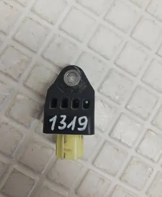 Subaru XV I Airbag deployment crash/impact sensor 98231FJ000