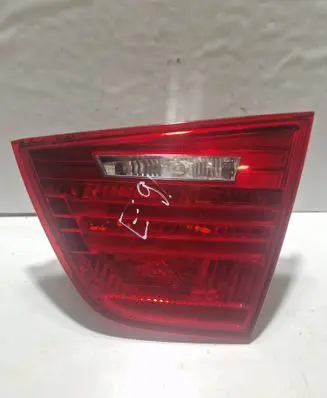 BMW 3 E90 E91 Tail light bulb cover holder 7211216