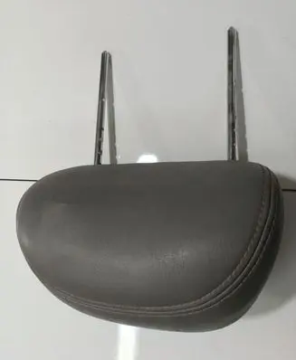 Jeep Cherokee Front seat headrest 