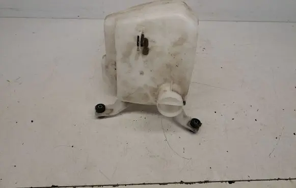 Toyota Prius (XW20) Intake resonator 1789321030