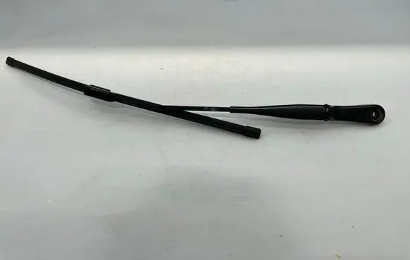 BMW iX1 Front wiper blade arm 9478849