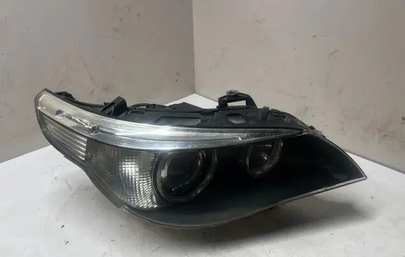 BMW 5 E60 E61 Headlight/headlamp