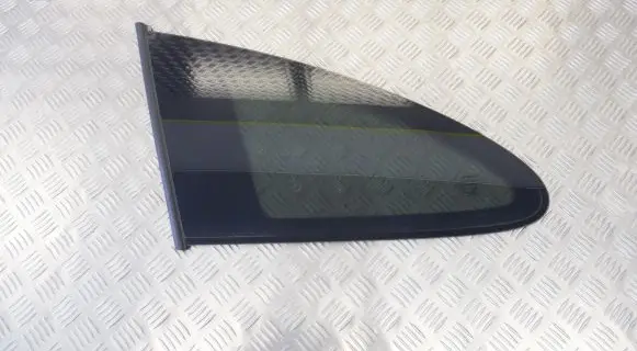 Honda CR-V Rear side window 73561SWWE01