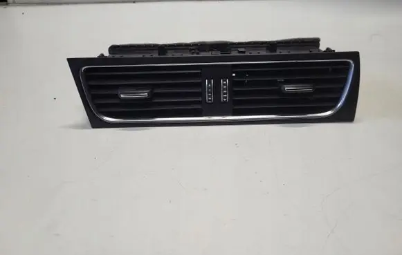 Audi A4 S4 B8 8K Dash center air vent grill 8T1820951D