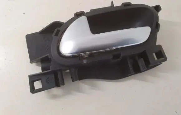 Front door interior handle