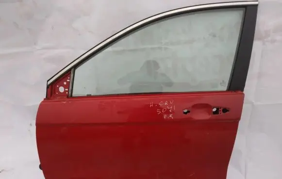 Honda CR-V Front door raudona