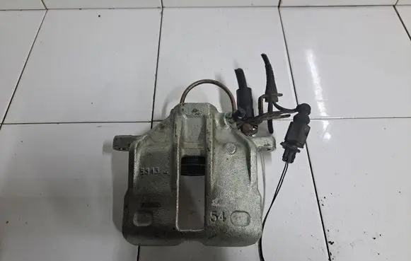 Audi A4 S4 B6 8E 8H Front brake caliper