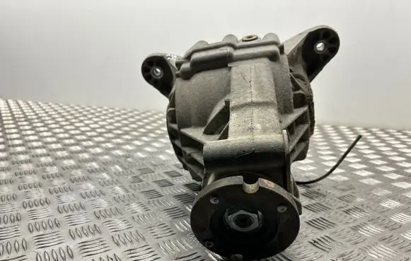 Mercedes-Benz ML W163 Rear differential
