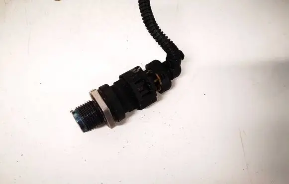 Opel Zafira B Coolant temperature sensor 7807652
