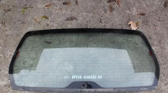 Subaru Forester SG Rear windscreen/windshield window 000