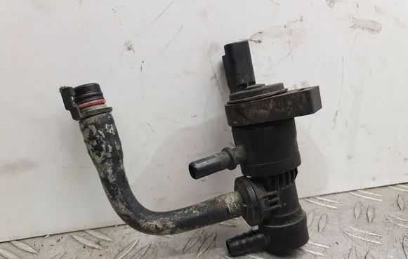 Citroen C5 Turbo solenoid valve V757750680