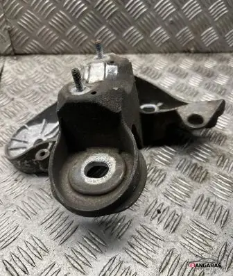 Audi A6 S6 C6 4F Engine mounting bracket 4f01993515