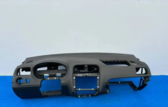 Volkswagen Polo V 6R Dashboard 6R1857004A