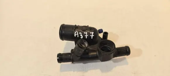 Opel Vivaro Thermostat/thermostat housing 8200907243C