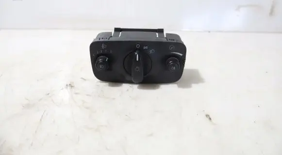 Ford Mondeo MK IV Light switch
