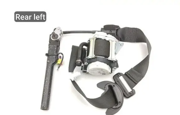 Jeep Grand Cherokee WL Front seatbelt 7MW33TX7AA