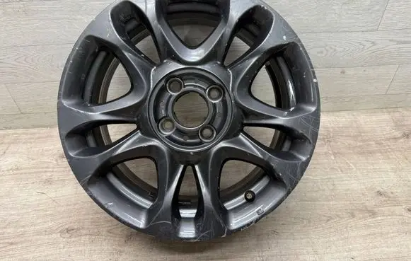 Fiat 500 R15 alloy rim 51940828