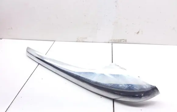 Jaguar XJ X40 Front bumper corner part panel trim 
