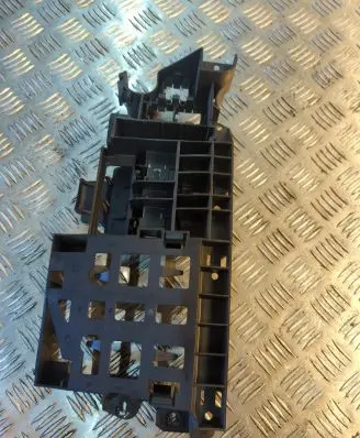 Audi A8 S8 D3 4E Fuse module 4E0971845