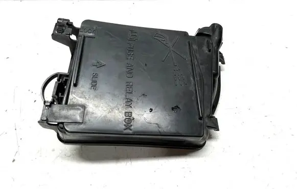 Fiat 500 Abarth Fuse box cover 51807660 51807661