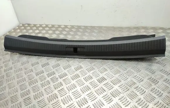 Volkswagen Golf VII Trunk/boot sill cover protection 5G9863459