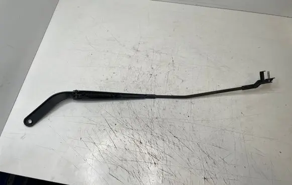 BMW X5 E70 Front wiper blade arm 7153739