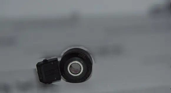 BMW 5 F10 F11 Detonation knock sensor 7598861