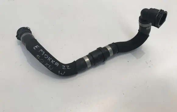 Opel Mokka B Engine coolant pipe/hose 660