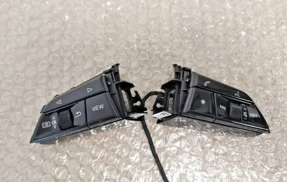 Audi A6 Allroad C8 Steering wheel buttons/switches 4KE951523A