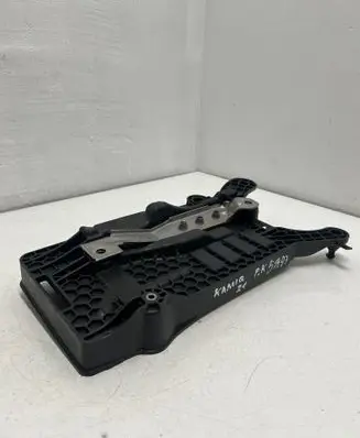 Skoda Kamiq Battery box tray 2Q0915331