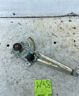 Opel Agila B Rear door manual window regulator