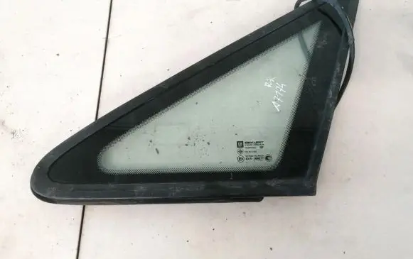 Opel Zafira A Front triangle window/glass 43r008577 43r-008577