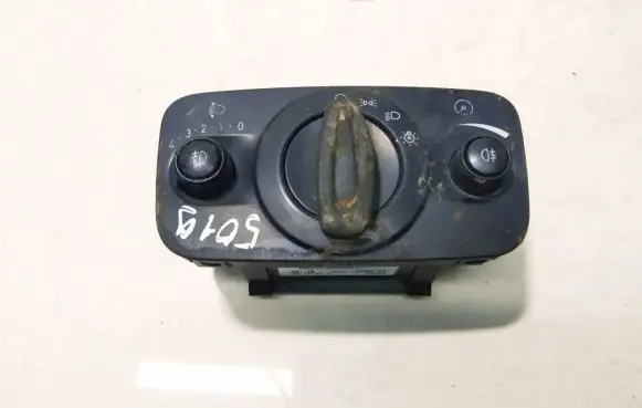 Light switch