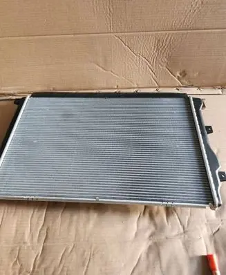 Skoda Octavia Mk2 (1Z) Coolant radiator 5K0121251F