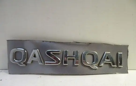 Nissan Qashqai Manufacturers badge/model letters 90892JD000