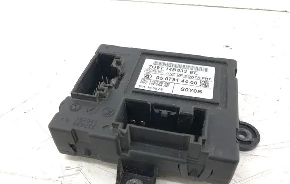 Volvo XC70 Door control unit/module 7G9T14B533EE