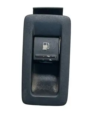 Volkswagen Touran I Fuel tank opening switch 1F0959527