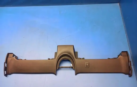 Dashboard lower bottom trim panel