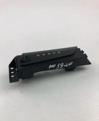 Toyota C-HR I Gear shift selector indicator 76K510