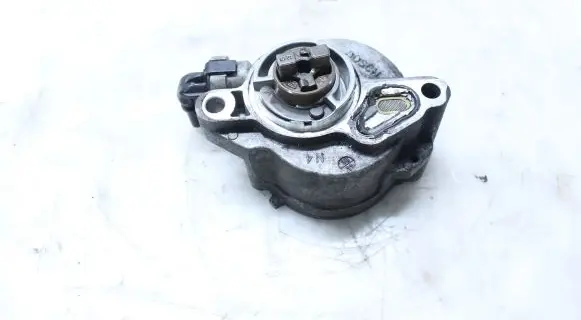 Jeep Grand Cherokee Vacuum pump 2055G 0103131B