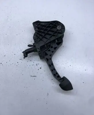 Volkswagen PASSAT CC Clutch pedal 1K0721388S 1K0721796E