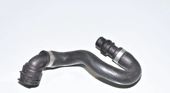 BMW 5 E60 E61 Engine coolant pipe/hose 6921428