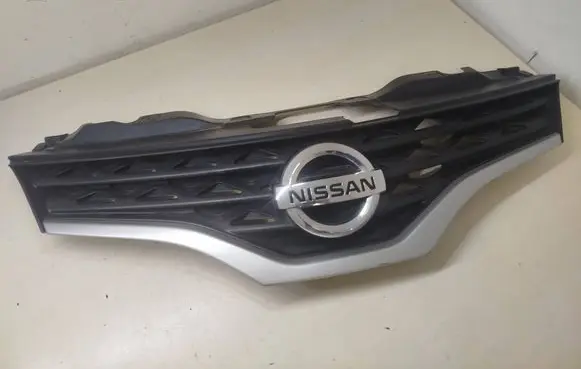 Nissan NV200 Front bumper upper radiator grill 62310JX00A 62310JX00B