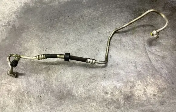 Mercedes-Benz E W212 Air conditioning (A/C) pipe/hose A2128305515 8300334813